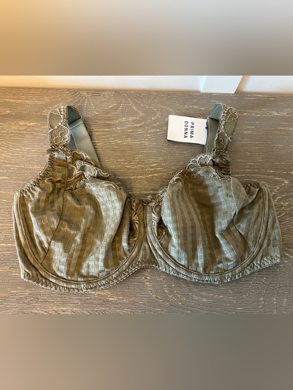 Prima Donna Madison Full Cup Underwire Sage Green US 40DD Lace Bows Luxury New
